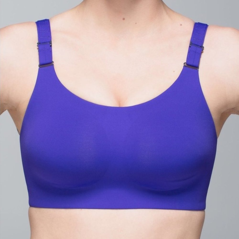 Lululemon Booby Bracer